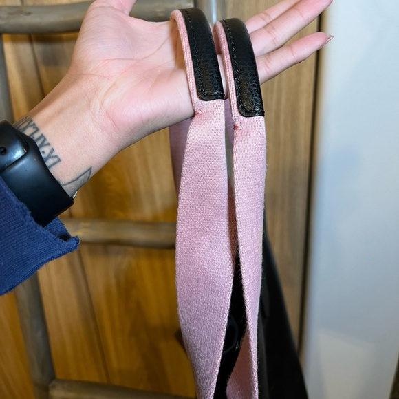 Coach Large Derby Tote with Checker Heart Print Interior - Picture 6 of 6